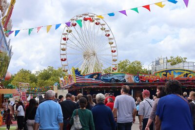 Bild vergr&ouml;&szlig;ern: Bald geht's los: Der Landauer Maimarkt findet vom 25. April bis zum 3. Mai auf dem Alten Me&szlig;platz statt.