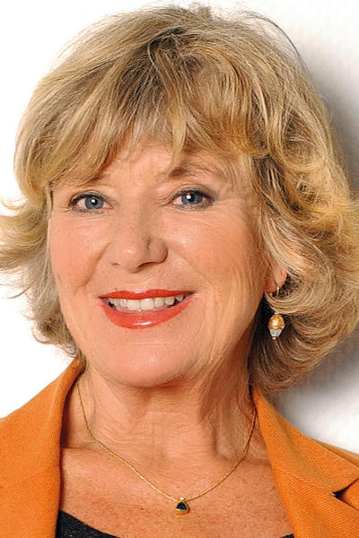Bild vergr&ouml;&szlig;ern: Star der Kom&ouml;die &raquo;Sommerabend&laquo;, die am 26. September 2018 auf der B&uuml;hne der Landauer Jugendstil-Festhalle zu sehen ist: Jutta Speidel.